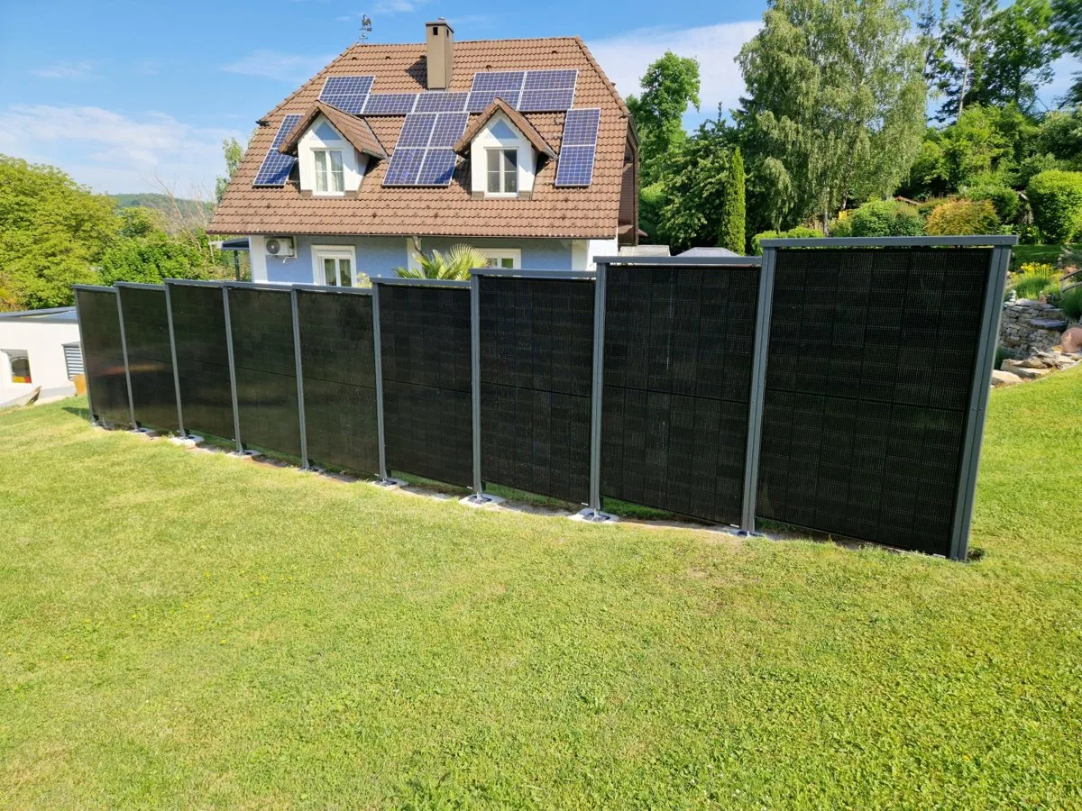 Mehr über den Artikel erfahren 🌞 Zukunft zum Anfassen – ein Solarkonzept, das Maßstäbe setzt